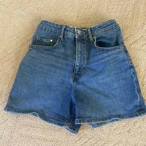 H&M high waisted denim